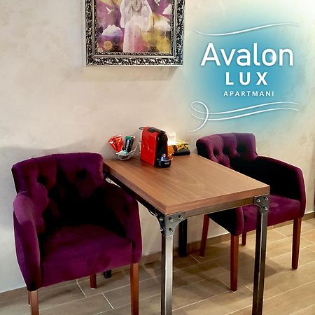 נובי סאד Avalon Lux Studio Apartment מראה חיצוני תמונה