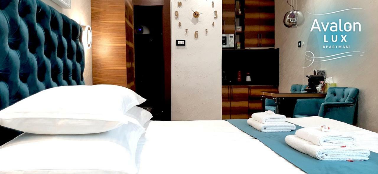 נובי סאד Avalon Lux Studio Apartment מראה חיצוני תמונה
